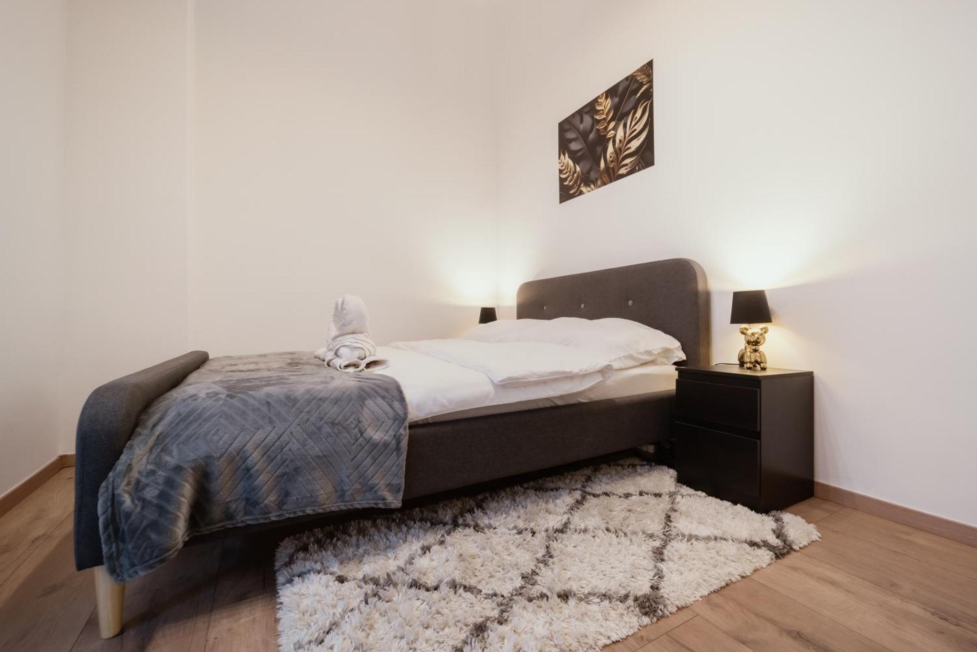 Modelia Apartment At Gellert Square Budapest Exterior foto
